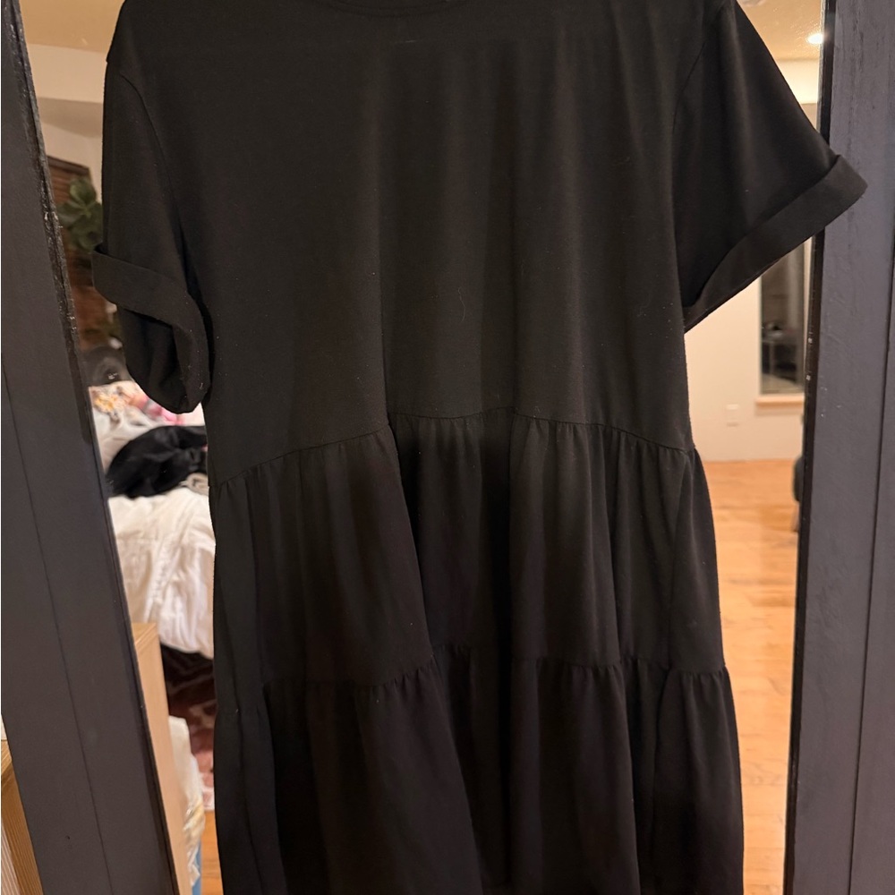 SHEIN Black Short Sleeve Tiered Mini Dress